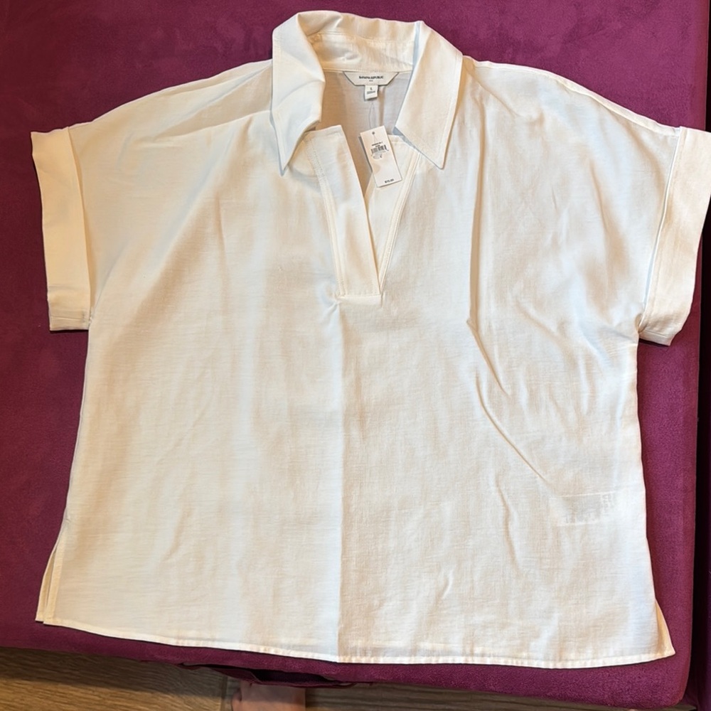Banana Republic Cream Collared Shirt
